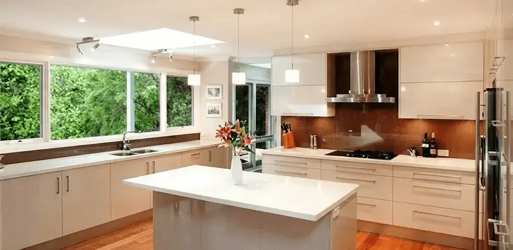 Kitchen cabinet refacing and remodel results in a modern kitchen in Salt Lake City, UT